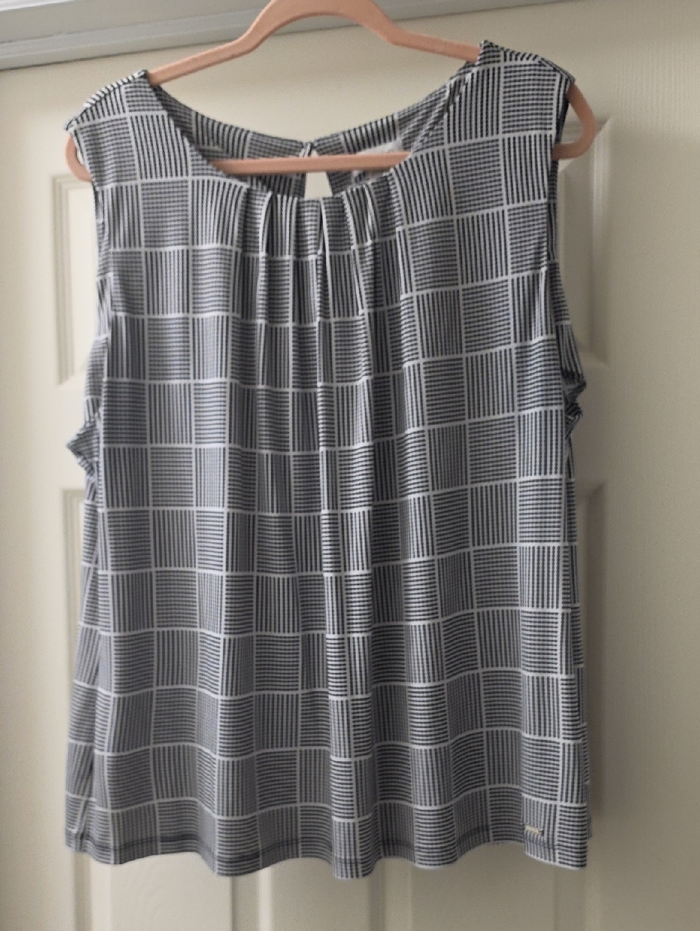 Calvin Klein Black and White Grid Print Sleeveless Camisole